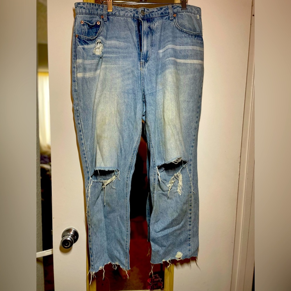 No Boundaries Blue Boyfriend Jeans Distressed